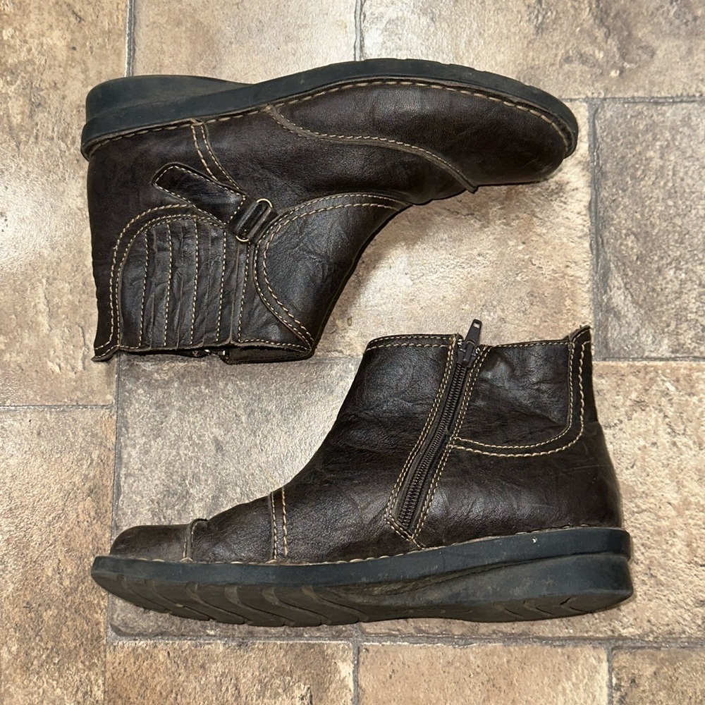 Clark’s Size 7